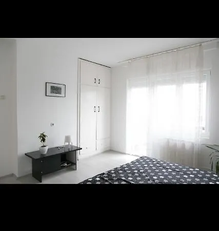 Kolev Apartmens-two Bedroom Cozy