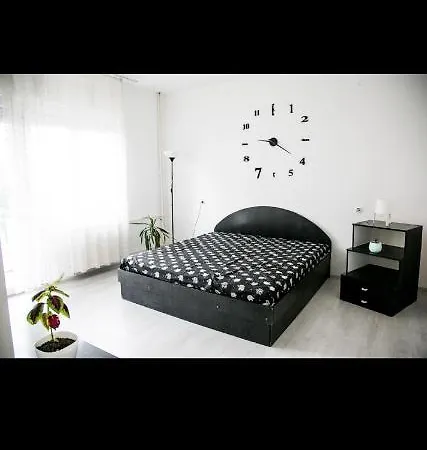 Kolev Apartmens-two Bedroom Cozy *