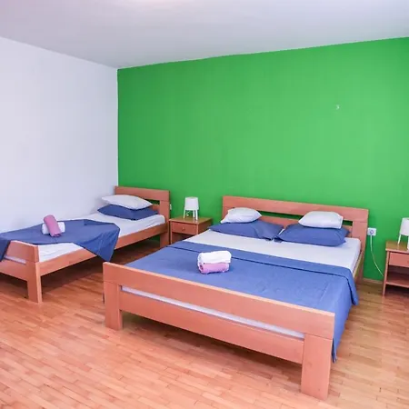 Kolev Apartmens-two Bedroom Cozy